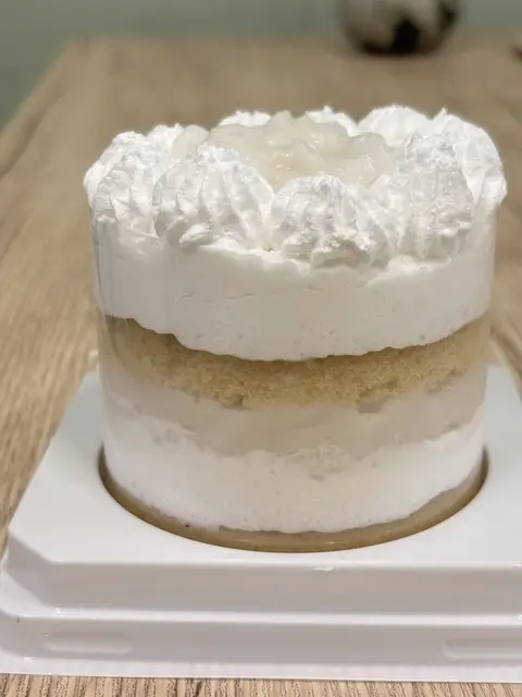 Vegan coconut cake